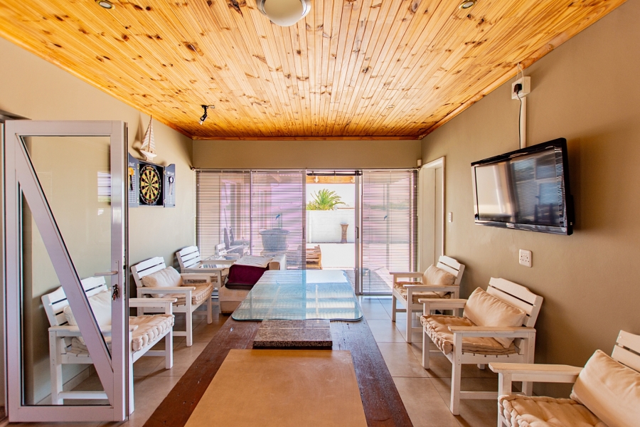 3 Bedroom Property for Sale in Country Club Western Cape